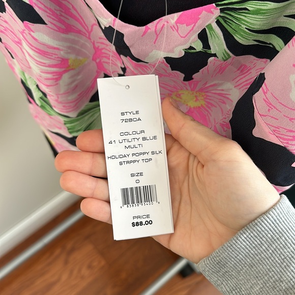 NWT flower tank top - Picture 3 of 3